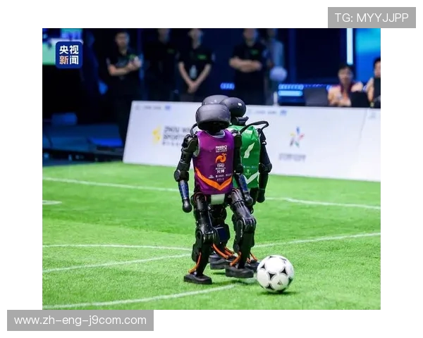 智能足球机器人倒地瞬间引发比赛风波展现科技竞技极限挑战